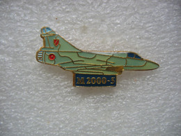 Pin's D'un Avion Mirage 2000-5 - Avions