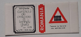 PANNEAUX ROUTIERS/ ROAD SIGNS/SEGNALI STRADALI,ROMANIA,GHERLA MATCHBOXES FACTORY,SKILLET UNFOLDED,1980 PERIOD - Boites D'allumettes