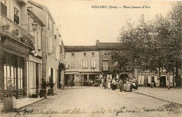 Nogaro * La Place Jeanne D'arc * Commerces Magasins * Café LIGARDES - Nogaro
