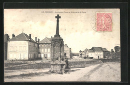 CPA Le Chesne, Ancienne Croix Et Avenue De La Gare - Le Chesne