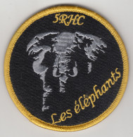 Patch Tissu Du 5e Régiment D'Hélicoptères De Combat - Les Eléphants - Patches