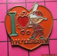 SP09 Pin's Pins / Beau Et Rare / THEME : SPORTS / BASE-BALL COEUR ORANGE I LOVE LIL'LEAGUER - Béisbol