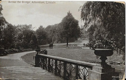 9-LINCOLN-ACROSS THE BRIDGGE-ARBORETUM - Lincoln