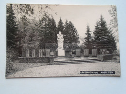 D179520    Österreich  - AMSTETTEN  Ca 1950's - Kriegerdenkmal -Photo Rosenthaler , Amstetten Bahnhofstr. 14 - Amstetten