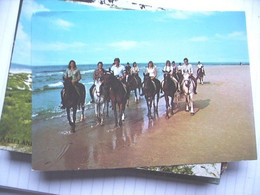 Nederland Holland Pays Bas Vlieland Met Paardrijders Op Het Strand - Vlieland