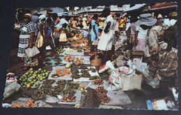 St. Vincent - Saturday Market - Noah's Arkade, St. Vincent - Saint Vincent En De Grenadines