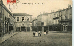 Condom * La Place St Pierre * Grand Café CAPIN * Commerces Magasins - Condom