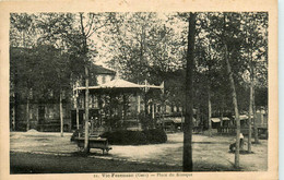 Vic Fezensac * La Place Du Kiosque à Musique - Vic-Fezensac