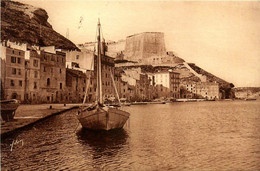 Bonifacio * La Marine Et La Citadelle * Bateau * Corse Du Sud 2A - Other & Unclassified