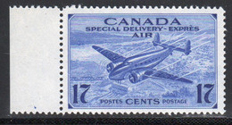 Canada 1942 Single 17c Stamp Issued To For Air Special Delivery In Unmounted Mint - Espressi