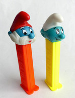 2 FIGURINES  PEZ Grand Schtroumpf Usine 5 Et Schtroumpf Usine 1 1997 4.966.305 ( Figurine ) - Pez