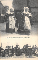 FINISTERE  29  BEUZEC - MARIEE ET DEMOISELLE D'HONNEUR - LA DANSE DU JABADAO - DEUX VUES - Beuzec-Cap-Sizun