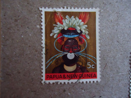 PAPUA NEW GUINEA  USED    STAMPS  PEOPLES  MASK - Rapa Nui