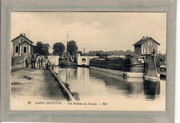 CPA - (02) SAINT-QUENTIN - Mots Clés: Canal Latéral à La Loire, Chemin De Halage, écluse, Grue, Péniche, Port - 1920 - Saint Quentin