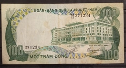 South Viet Nam Vietnam 100 Dông VF Buffalo Banknote Note 1972 - Pick # 31 / 02 Photos - Vietnam