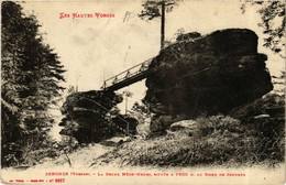 CPA Les Hautes Vosges - SENONES - La Roche Mere-Henri Située (657448) - Senones