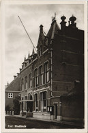 CPA AK Tiel Stadhuis NETHERLANDS (713445) - Tiel