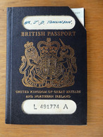 Passeport, Passport, Reisepass, UK Britannique 1976, Visas Malte, Espagne, Portugal. - Documenti Storici