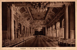 N°80268 -cpa Vichy -salle Des Fêtes Du Grand Casino- - Casinos