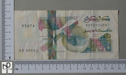 ALGERIE 500 DINAR 2001 -    2 SCANS  - (Nº42900) - Algérie