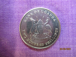 Uganda: 200 Shilling 2012 - Ouganda
