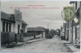 C. P. A. : 65 CASTELNAU MAGNOAC : Avenue De Lannemezan Et Ecole Sévigné, Timbre En 1924 - Castelnau Magnoac