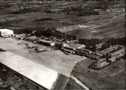 ! S/w Ansichtskarte Flughafen Nürnberg , Aerodrome - Nuernberg