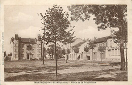 MONTROND LES BAINS PLACE DE LA REPUBLIQUE LE BUREAU DE POSTE - Otros & Sin Clasificación