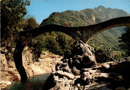 Ponte Romano - Lavertezzo - Valle Verzasca (11979) * 12. 6. 1976 - Lavertezzo 