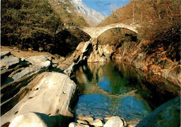 Ponte Dei Salti - Lavertezzo - Valle Verzasca (1639) * 9. 10. 2006 - Lavertezzo 