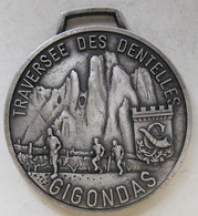 Médaille En Aluminium ,Traversée Des Dentelles 1989. Gigondas. 84 Vaucluse. - Athletics