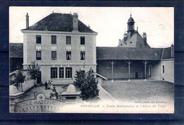 38. Corbelin. école Maternelle Et Hôtel De Ville - Corbelin