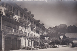 Charmey, Hôtel Du Sapin. Ancienne Voiture. Carte-photo - Charmey