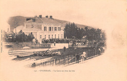 CPA 01 OYONNAX LA GARE UN JOUR DE FETE - Oyonnax