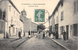 CPA 01 SAINT DIDIER SUR CHALARONNE GRANDE RUE - Non Classés