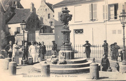 CPA 02 NEUILLY SAINT FRONT PLACE DE LA FONTAINE - Altri & Non Classificati