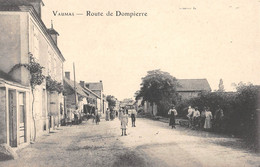 CPA 03 VAUMAS ROUTE DE DOMPIERRE - Sonstige & Ohne Zuordnung