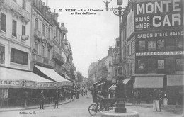 CPA 03 VICHY LES 4 CHEMINS ET RUE DE NIMES - Vichy