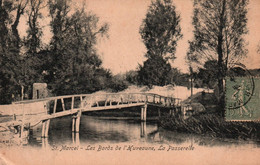 13 / BANLIEUE DE MARSEILLE / SAINT MARCEL / BORDS DE L HUVEAUNE / LA PASSERELLE - Saint Marcel, La Barasse, Saint Menet