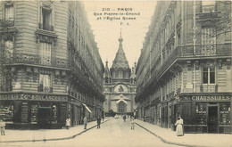PARIS -  Rue  Pierre Le Grand Et L'église Russe. (une Boulangerie) - Arrondissement: 08