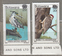 BOTSWANA 1981 Birds Overprinted MNH(**) Mi 281-282 #28528 - Sin Clasificación