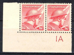 ** Tchécoslovaquie 1945 Mi 447 (Yv 395), (MNH) - Variétés Et Curiosités