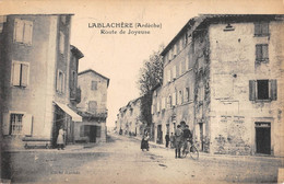 CPA 07 LABLACHERE ROUTE DE JOYEUSE (cliché Pas Courant - Andere & Zonder Classificatie