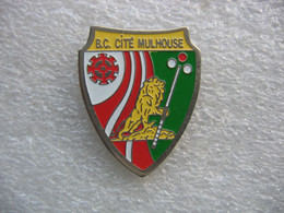 Pin's Du Billard Club De La Cité De Mulhouse - Biliardo