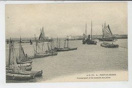 PORT EN BESSIN - L'Avant Port Et Les Musoirs Des Jetées - Port-en-Bessin-Huppain