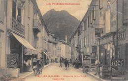 CPA 09 LES CABANNES INTERIEUR DE LA VILLE GRANDE RUE - Foix