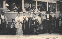 CPA 09 DELEGATION DES COSTUMES LOCAUX SE RENDANT AUX FETES DE FOIX 1922 - Foix