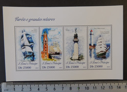 St Thomas 2013 Lighthouses Sailing Ships M/sheet Mnh - Hojas Completas