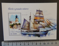 St Thomas 2013 Lighthouses Sailing Ships S/sheet Mnh - Feuilles Complètes Et Multiples