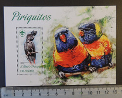 St Thomas 2013 Birds Parrots Scouts S/sheet Mnh - Hojas Completas